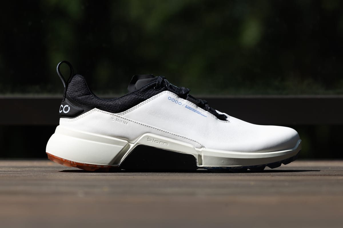 Top Golf Shoes for Comfortable Play in Your Golden Years