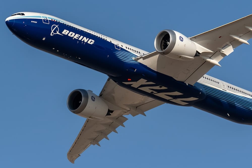 Qatar Airways' Massive 160-Plane Boeing Deal Strengthens U.S. Ties