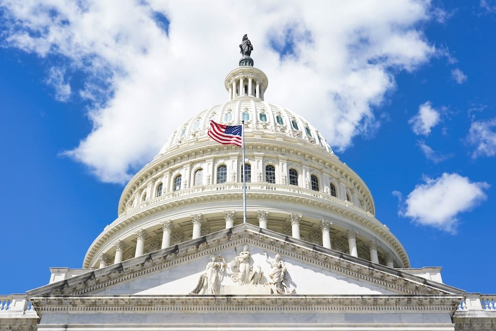 Senate Unanimously Approves 'No Tax on Tips Act' for Workers