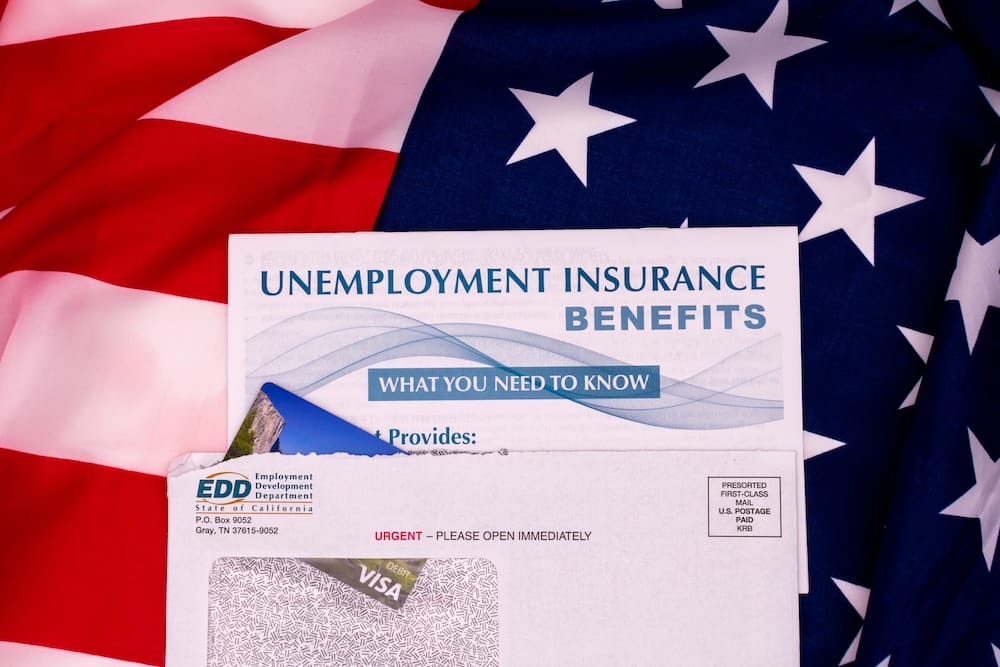 U.S. Jobless Claims Drop, Highlighting Robust Labor Market Strength
