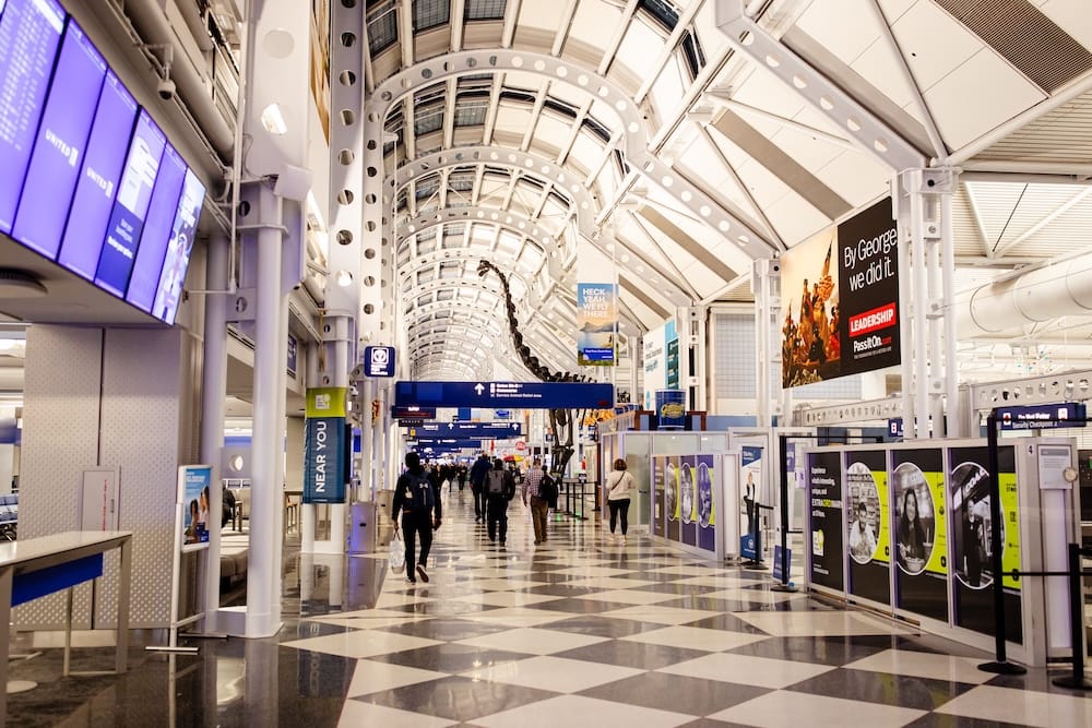 Flight Delays Hit U.S. Airports as Government Shutdown Impacts Staffing