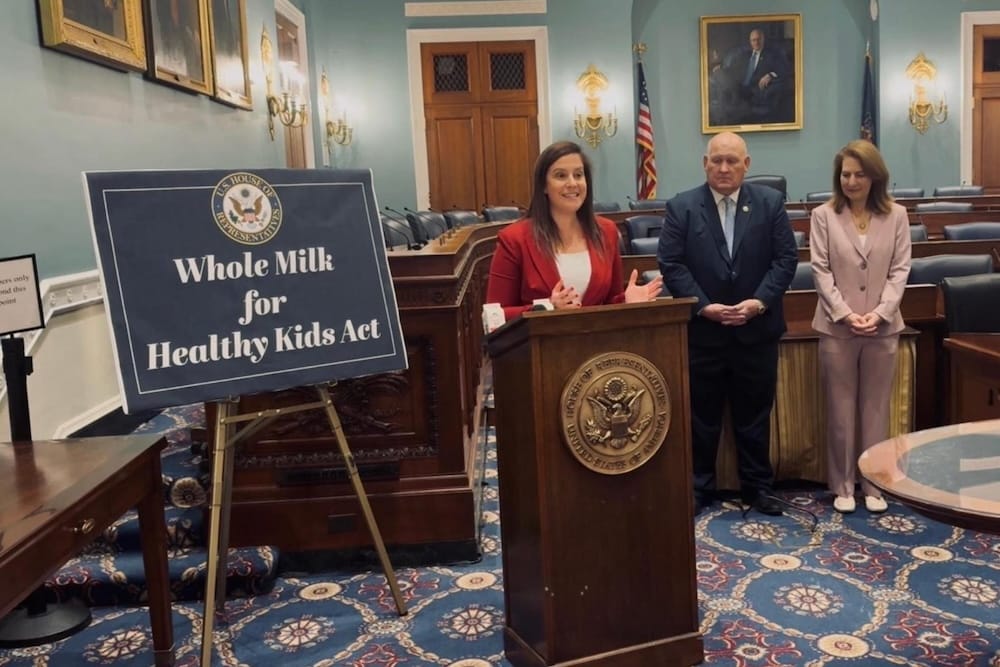 House Approves Whole Milk Return to School Lunch Programs