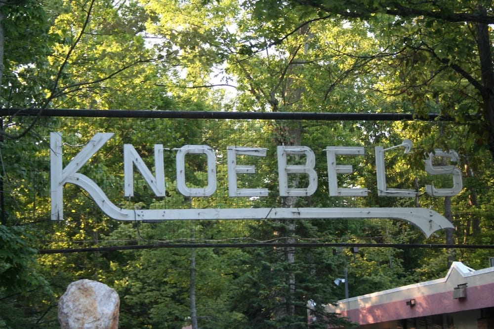 Image of a vintage Knoebels sign