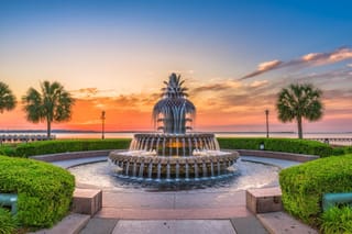 Photo of fountain in downtown Charleston South Carolina