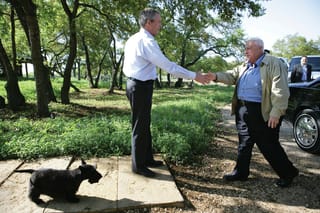 Image of George W Bush meeting Ariel Sharon at his ranch