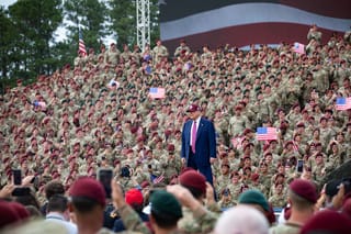 Photo of Trump speaking at Fort Bragg