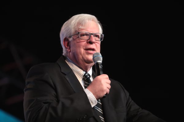 Image of Dennis Prager speaking