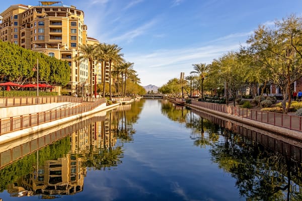 Image of the Arizona Canal and walking trail in Old Town Scottsdale Arizona