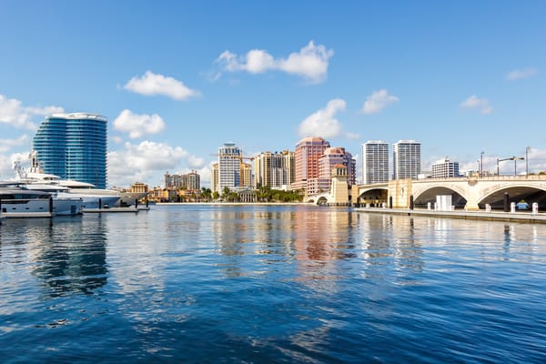 Picture of the waterfront in downtown West Palm Beach