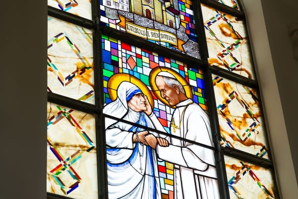 Photo of stained glass Mother Teresa and Pope John XXIII