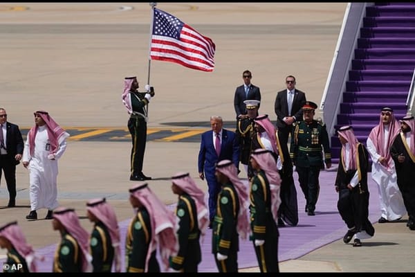Photo of Trump arriving in Saudi Arabia